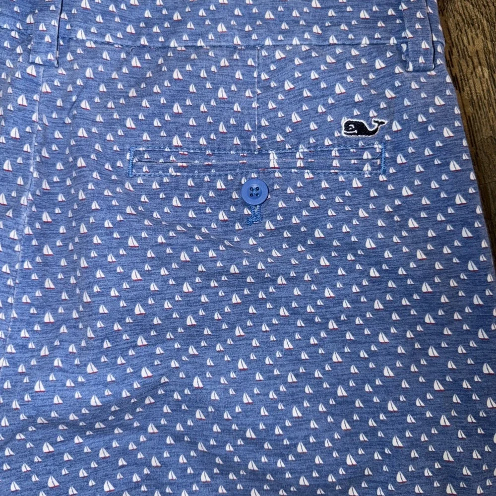 Vineyard Vines Mens Performance Sailboat Print Shorts Size 33